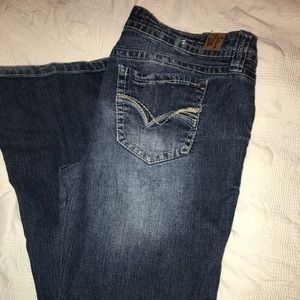 Wallflower jeans